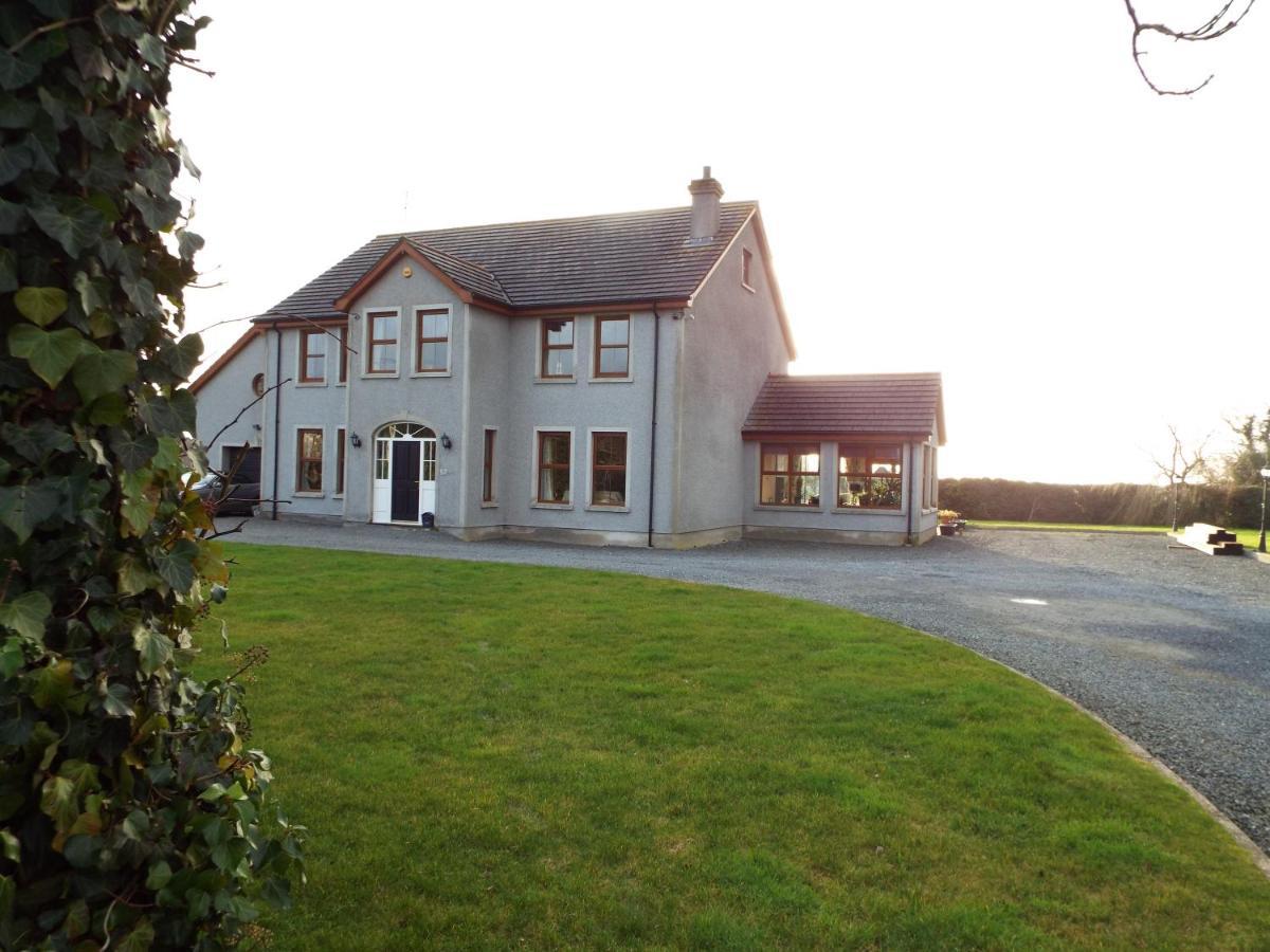 Knockalla Luxury Property With Hot Tub Suitable For Families Portadown Exterior photo